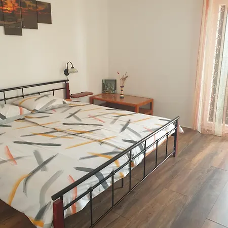Apartment Pobuk Primosten