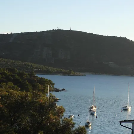 Apartment Pobuk Primosten