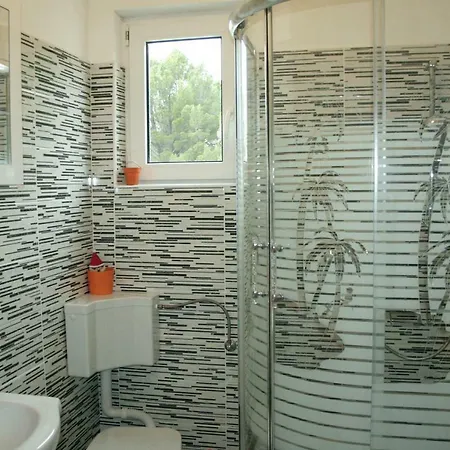 Pobuk Apartment *